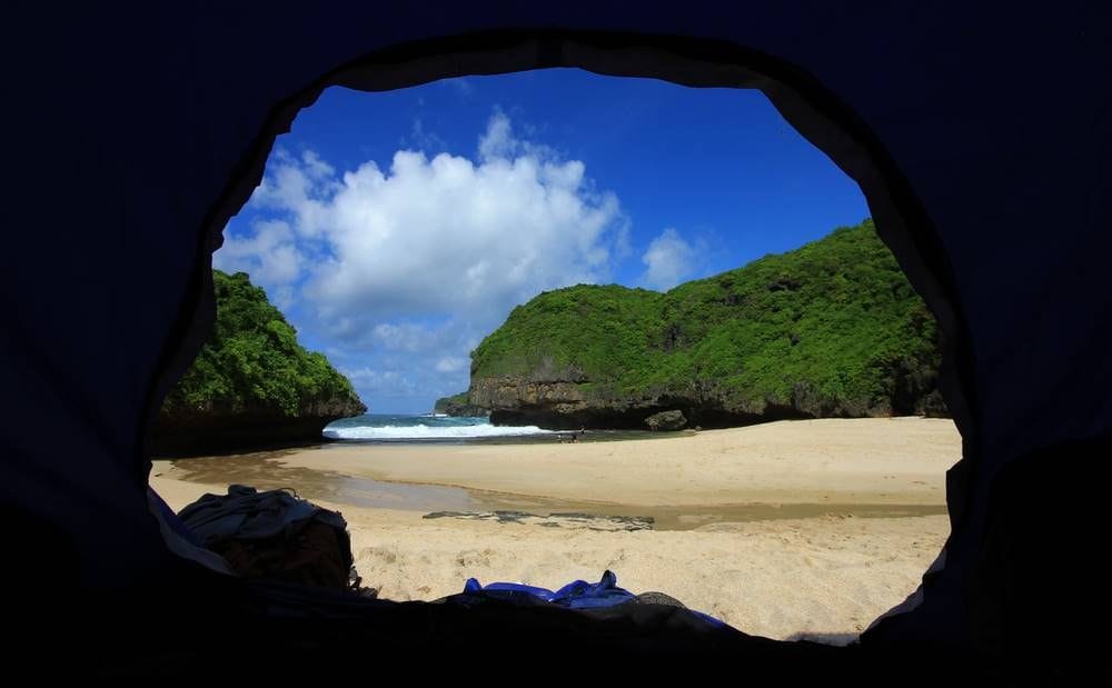 Featured image for Goa Greweng di Kawasan Karst Gunungkidul - 3J Tour Goa Greweng di Kawasan Karst Gunungkidul