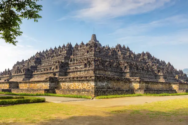 Paket Wisata SEMPATI 3Hari 2Malam