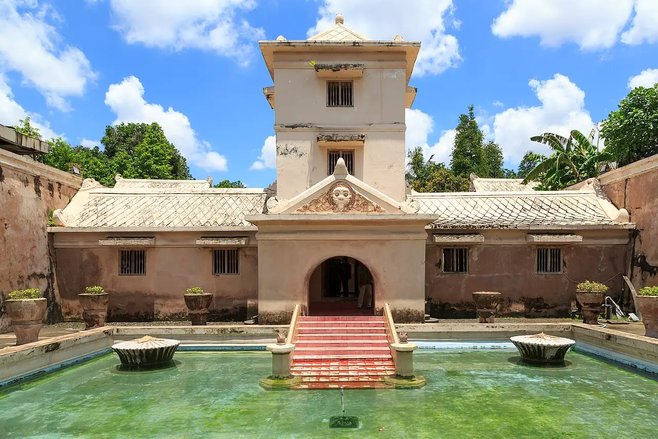 Luxury hotel