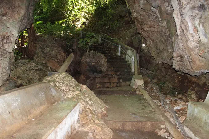 Foto Goa Bribin