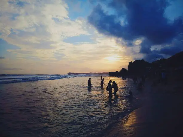 tempat wisata pantai indrayanti